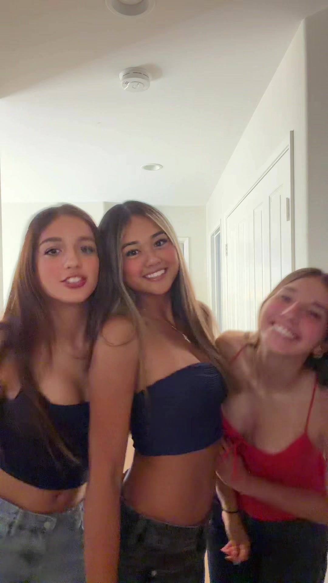 @🤫