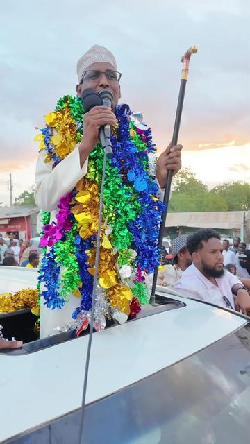 @Mohamed Baaruud Hussein