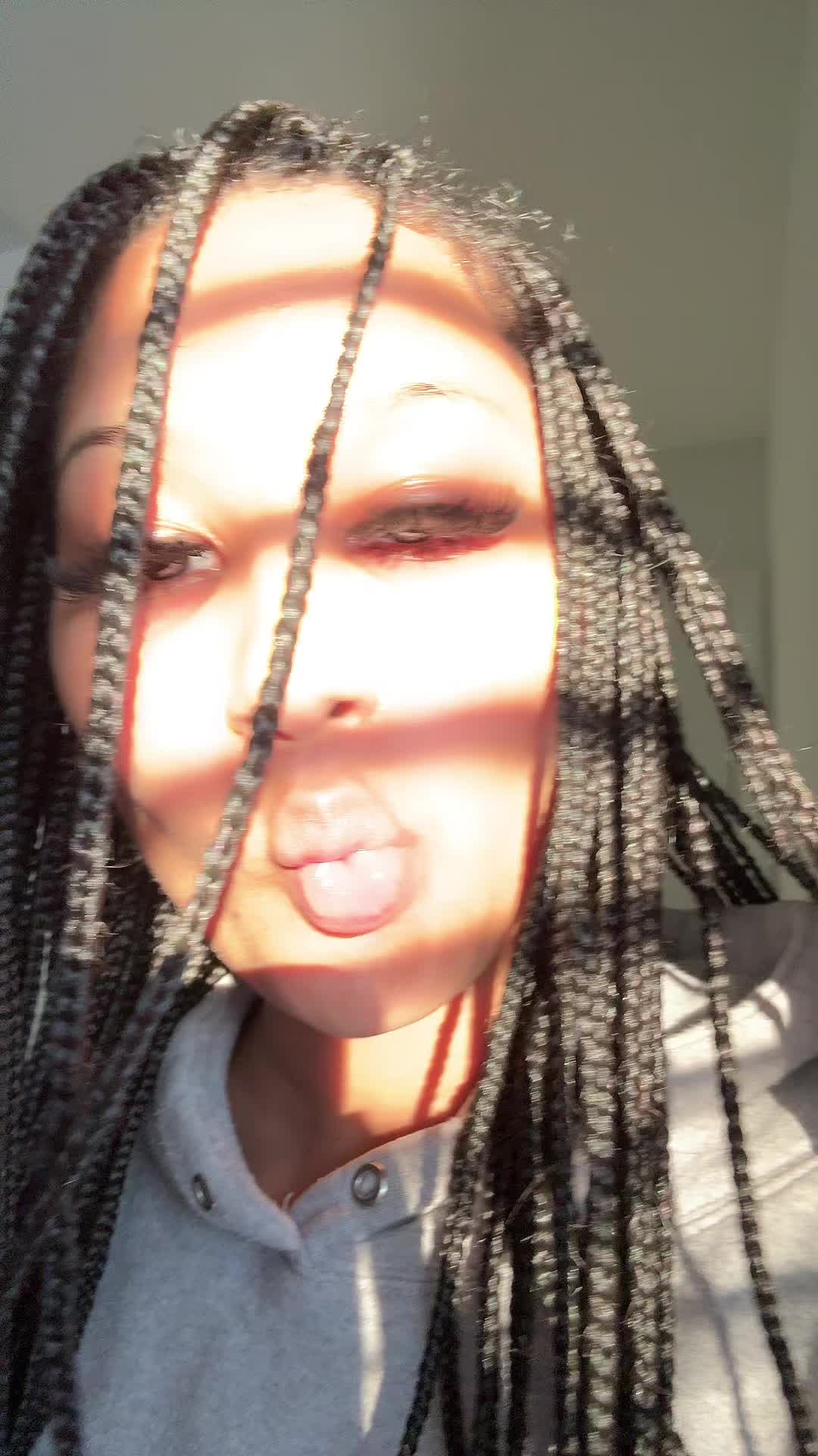 @sexxyassyaya