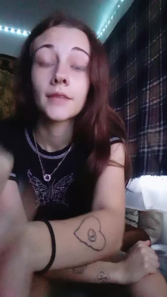 @v⭐