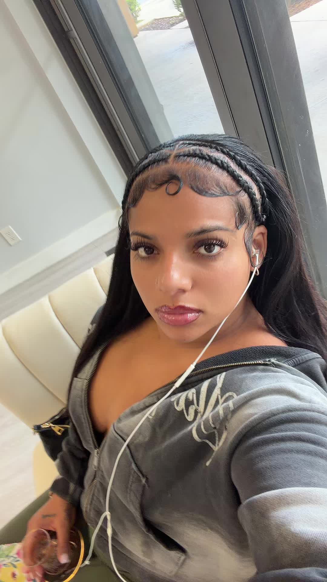 @KKVSH