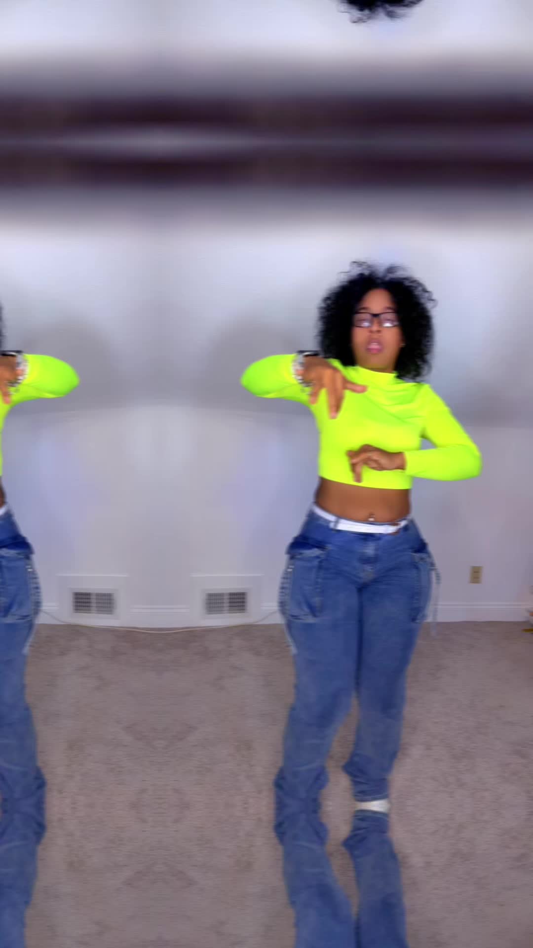 @Zimaluv a.k.a. Mz.Hipz