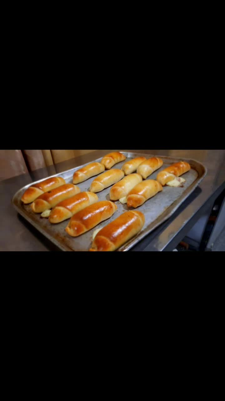@Apolo's Bakery