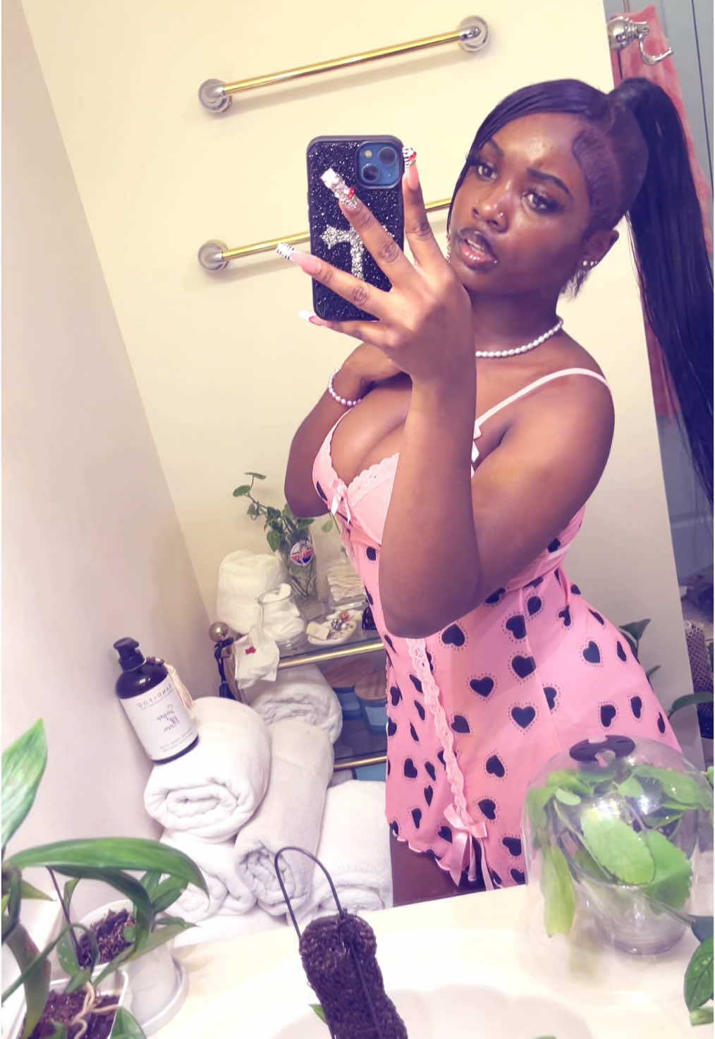 @thegirlnextdoor