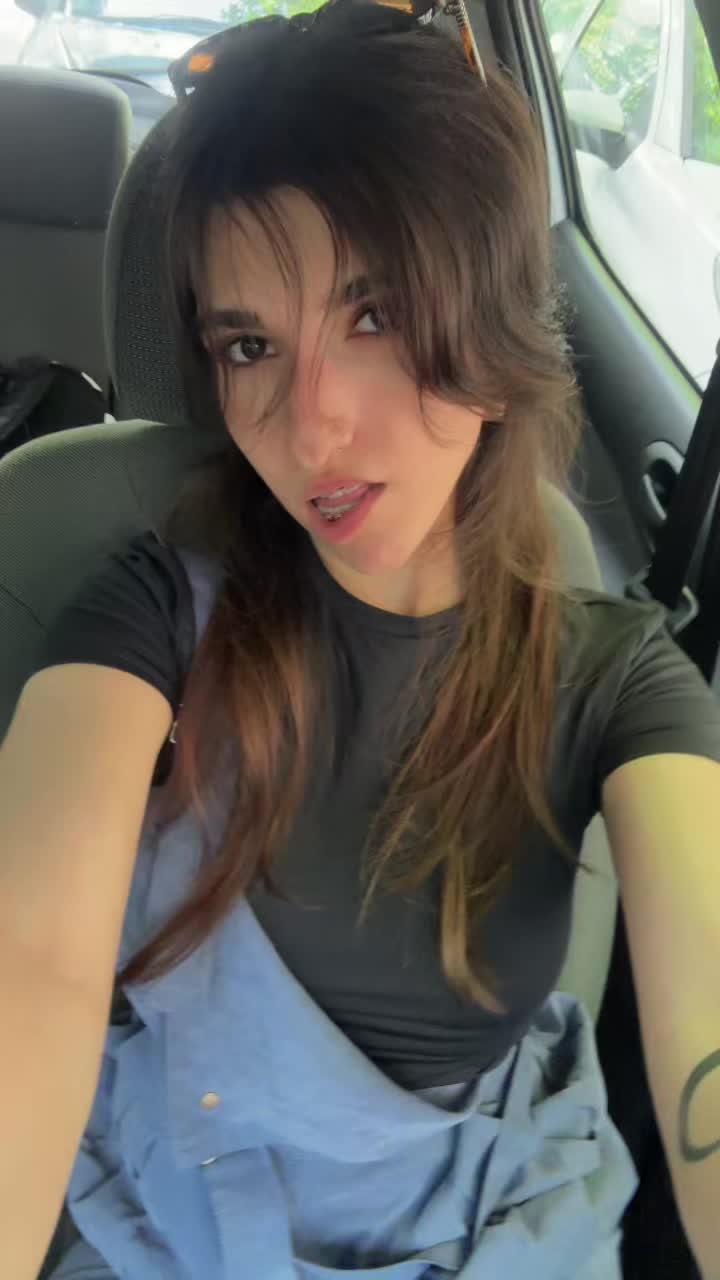 @Muffinova🧁