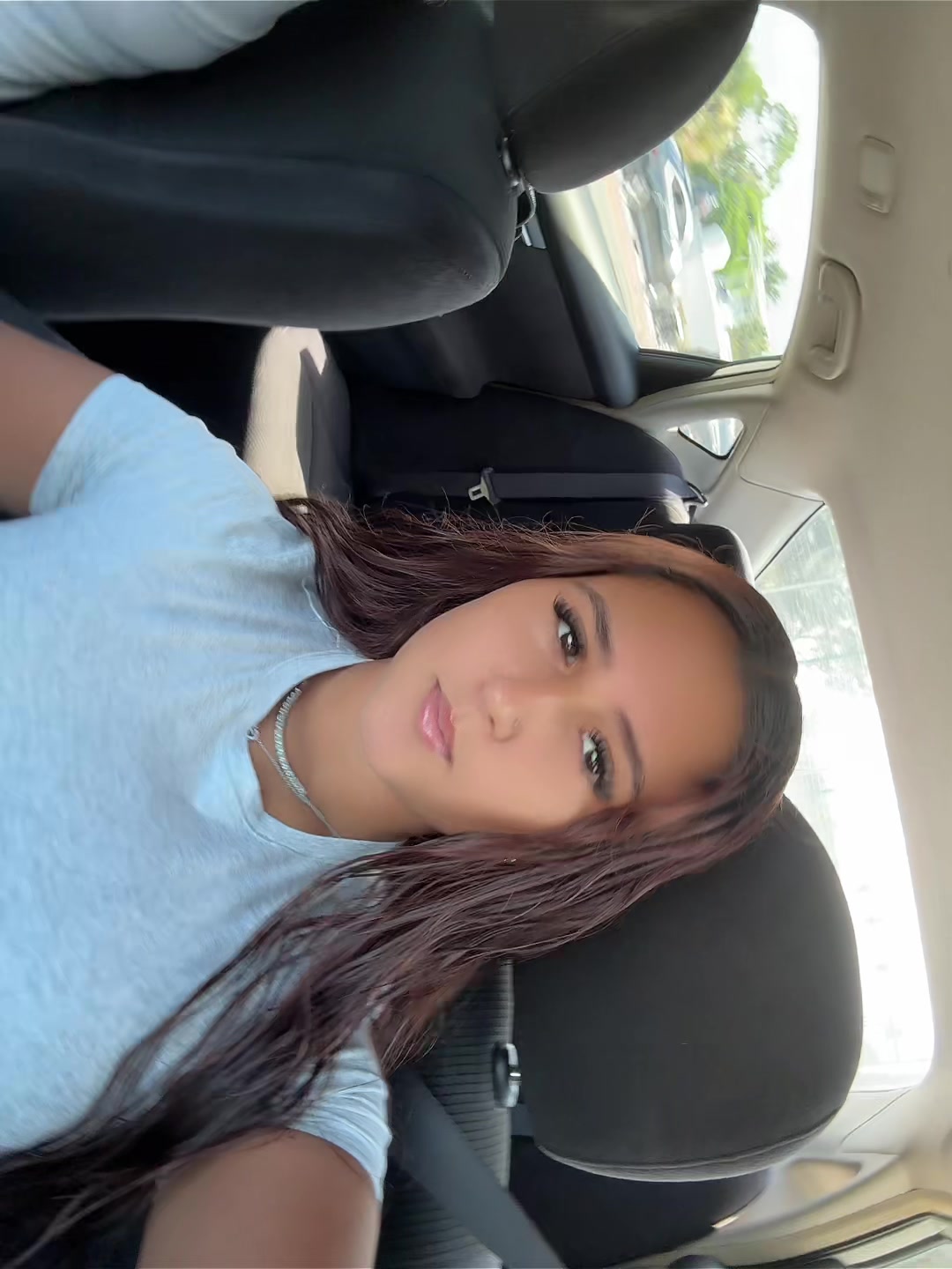 @bella 🙂&zwj;&harr;️