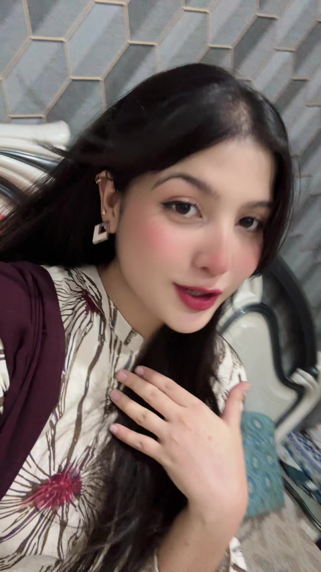 @Munisha Khan🕊️