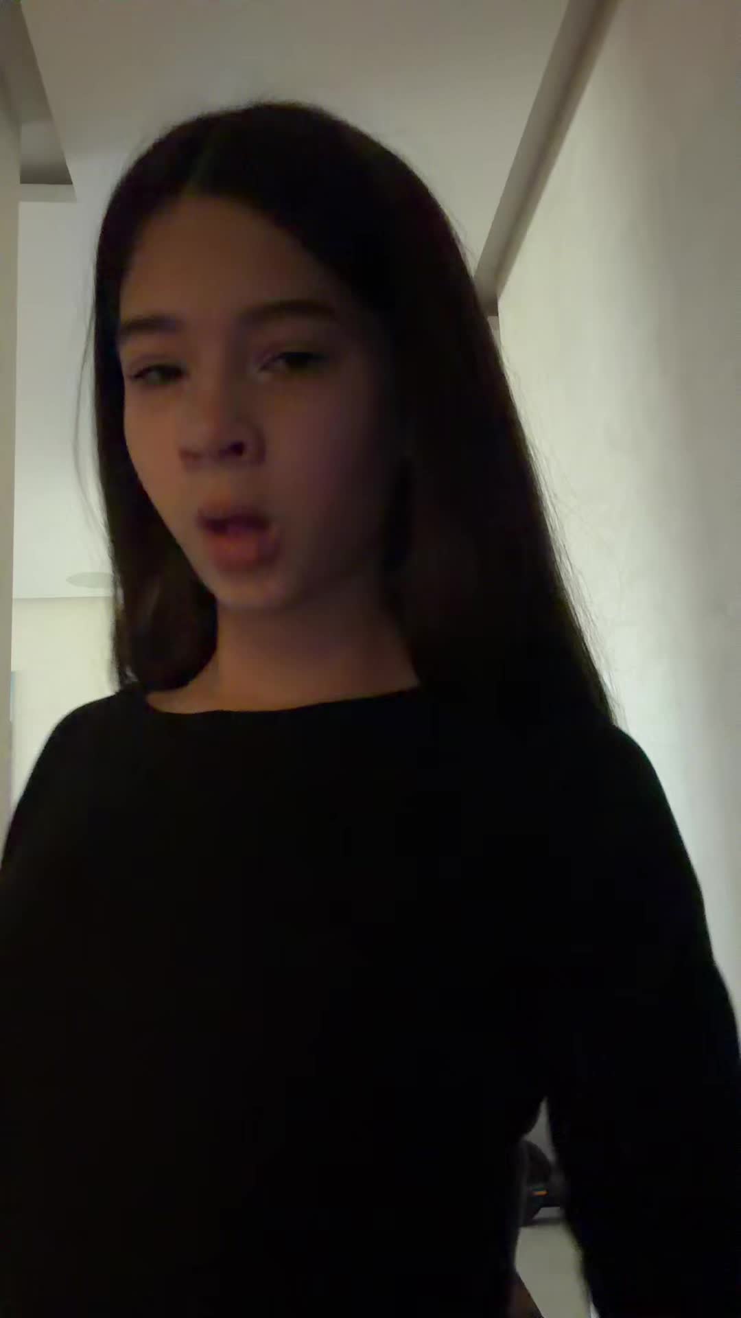 @Yaniixx_00