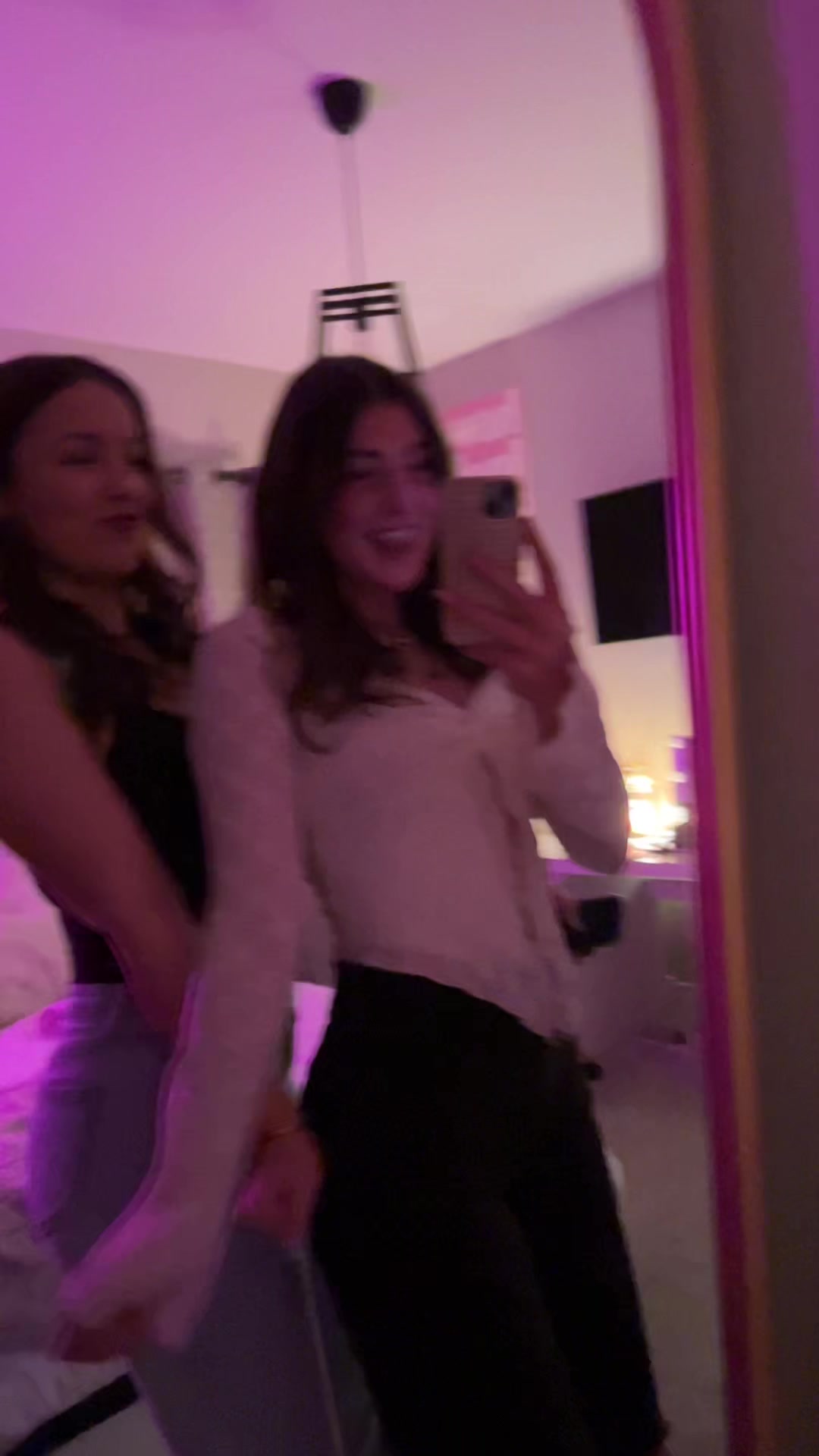 @🫣💝😝💗😊
