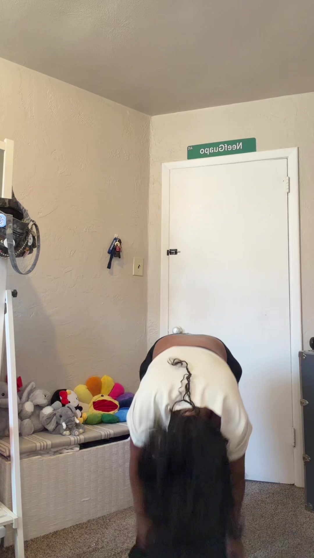 @auntiereny