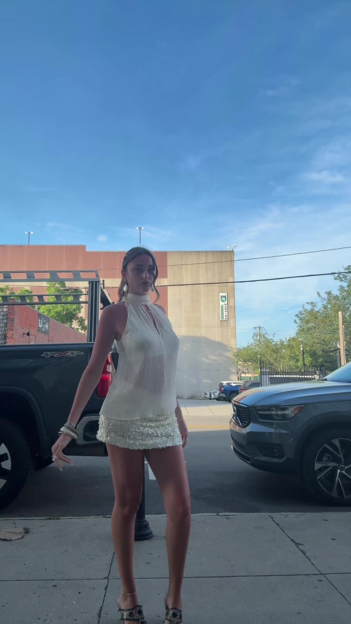 @bella😇