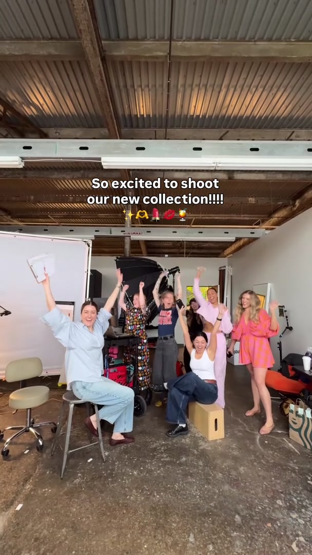 @Winky Lux