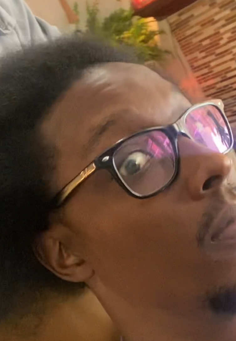 @Dez