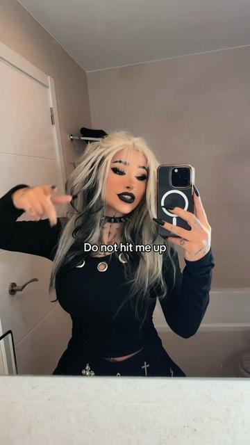 @Em🖤