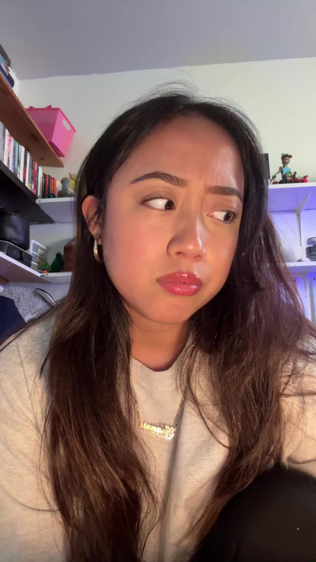 @Adamariii