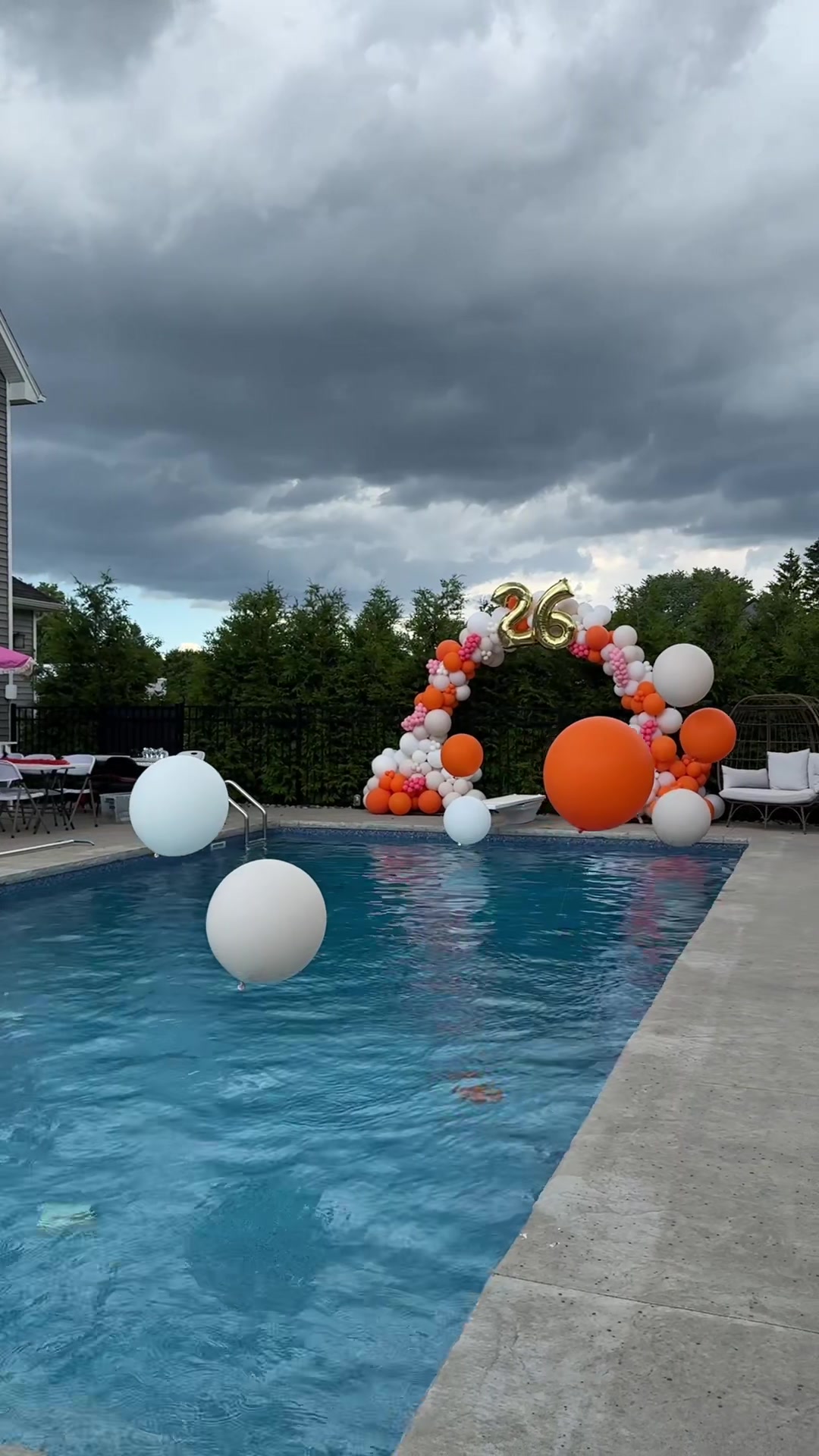 @Balloons By Kenz