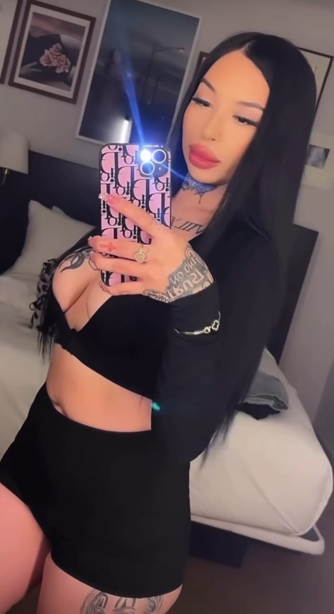 @Viviana 🦋