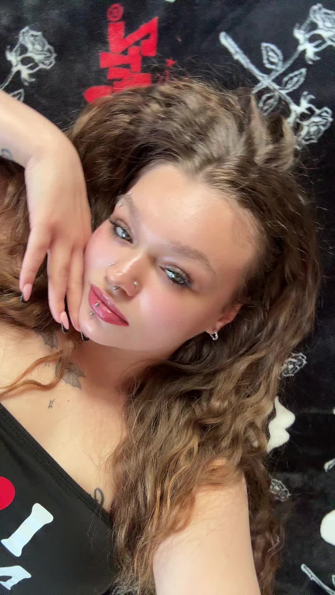 @sexchell0kittyfein