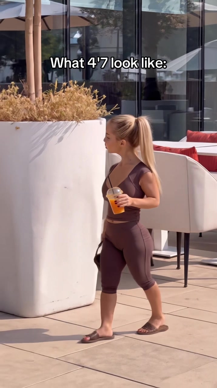 @eliniii