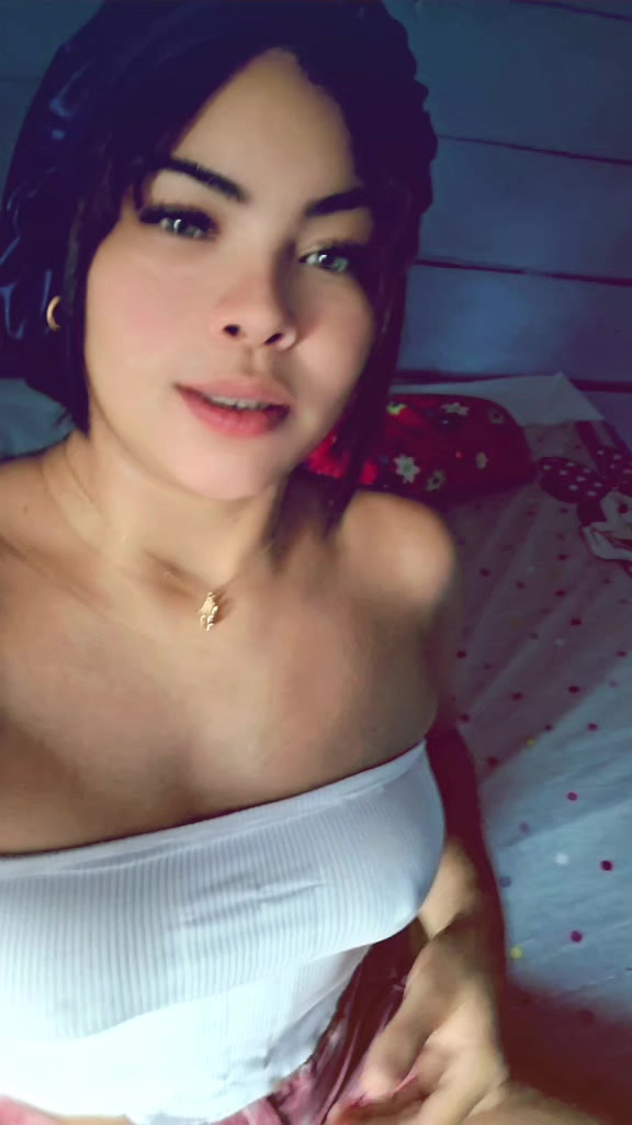 @🌸🍒la niña👸🎀
