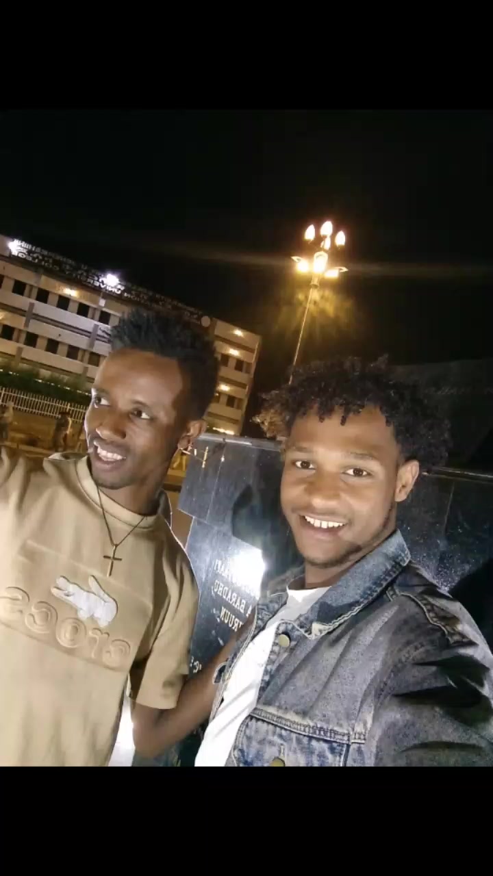 @Saka man