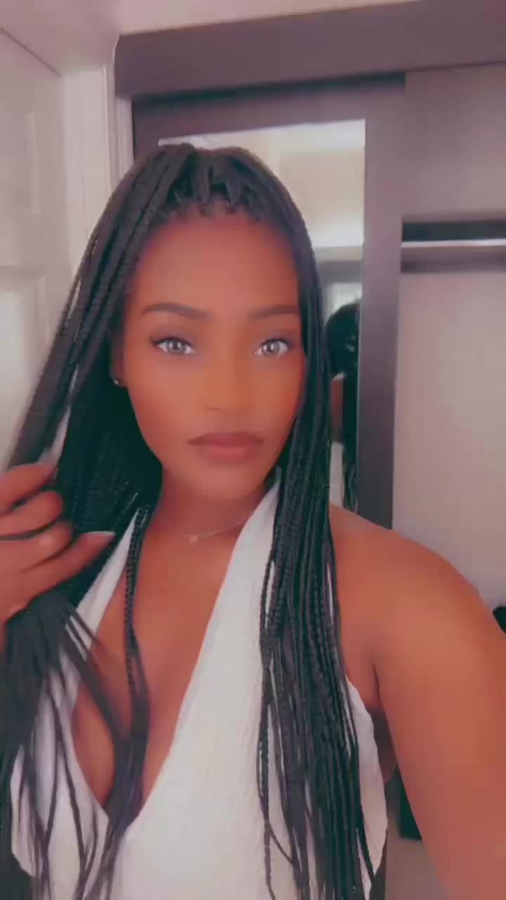 @🦌Shaquania Victoria ✨💕