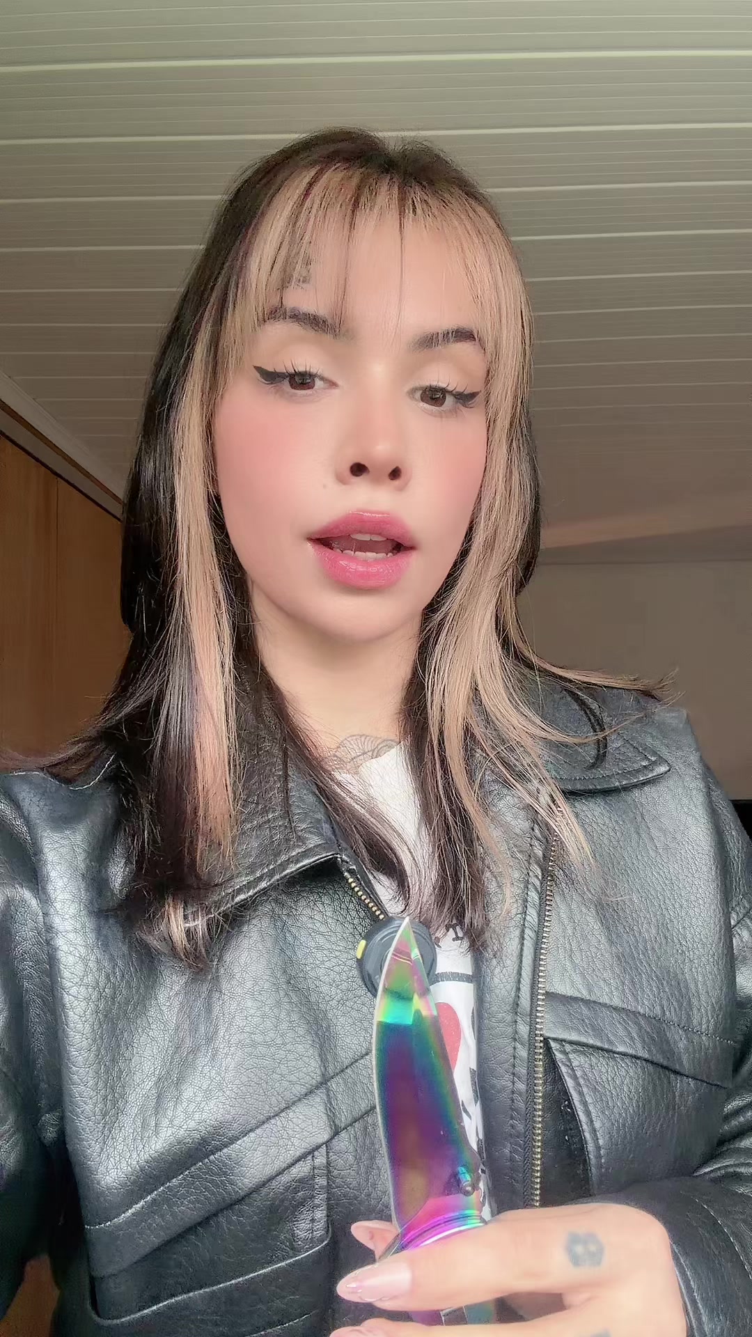 @Gabriela Lindner