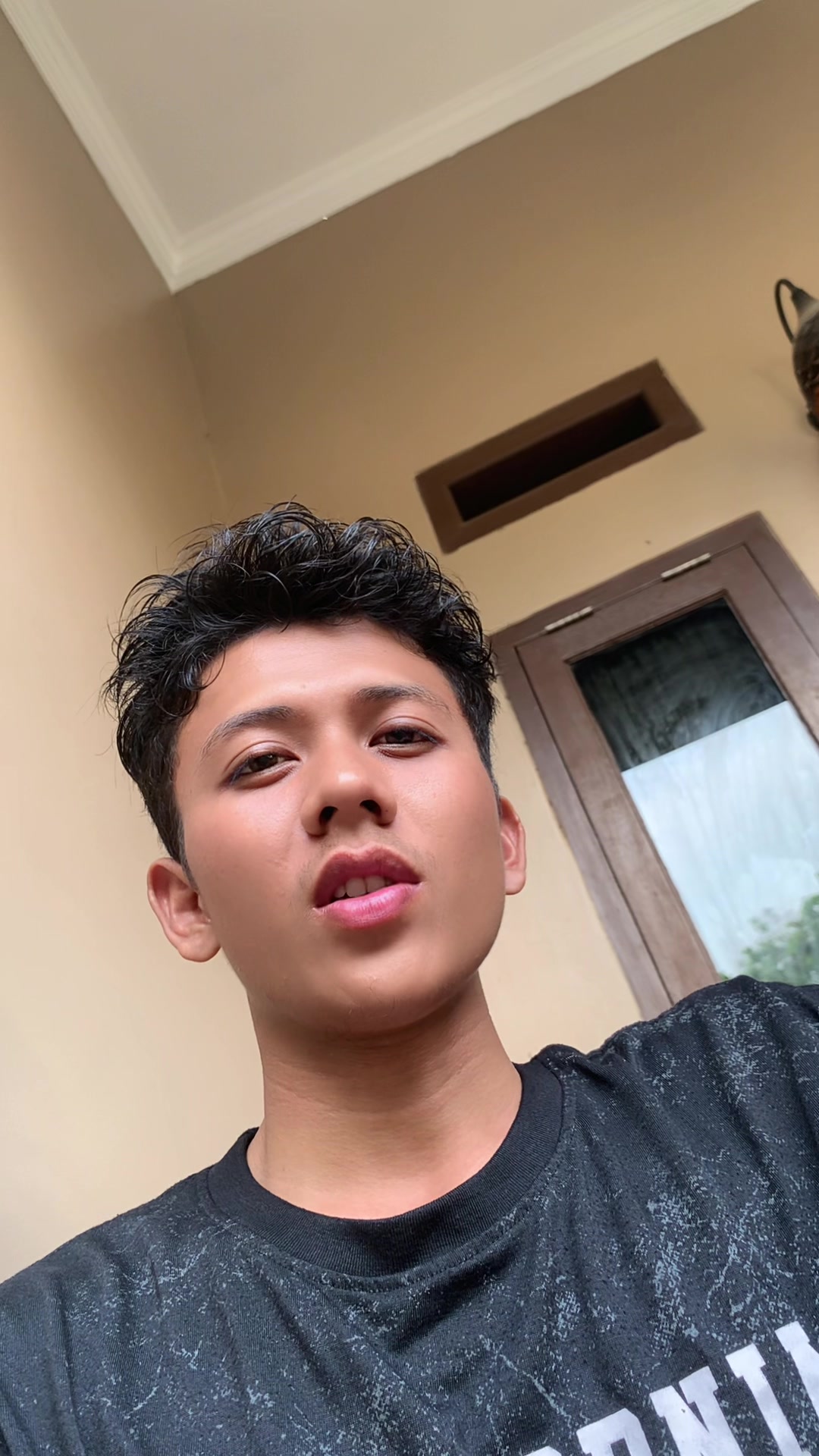 @Parada M