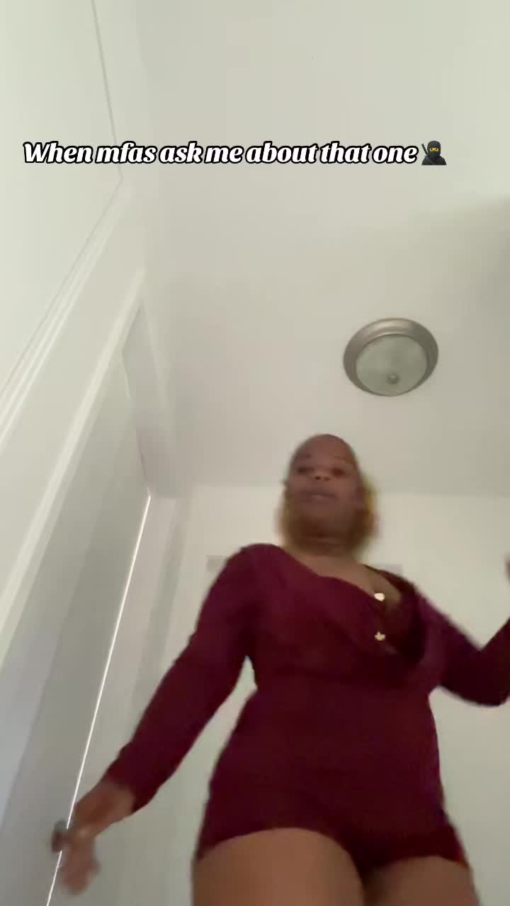 @Miss Standing on business 🗣️