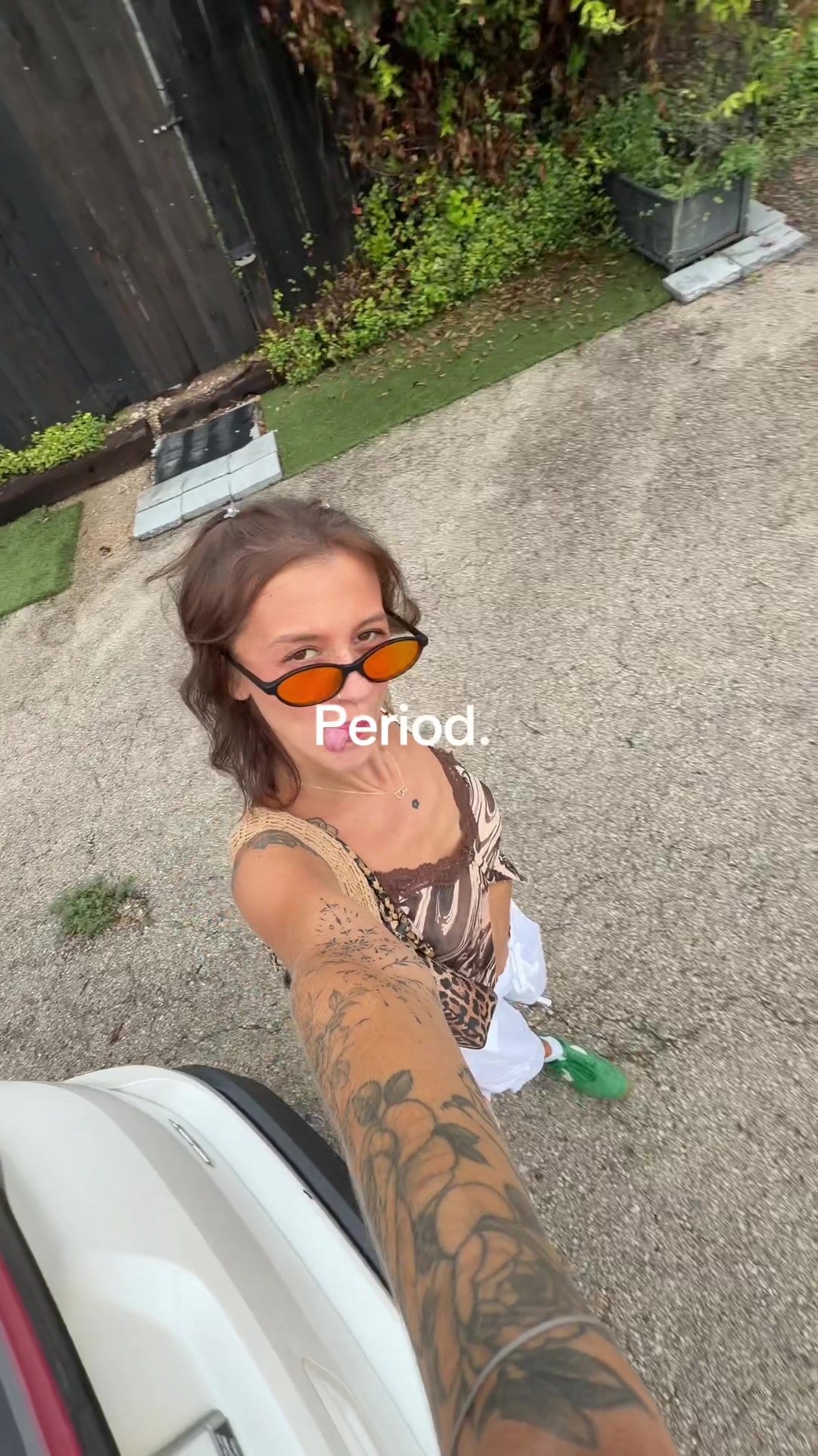 @MK