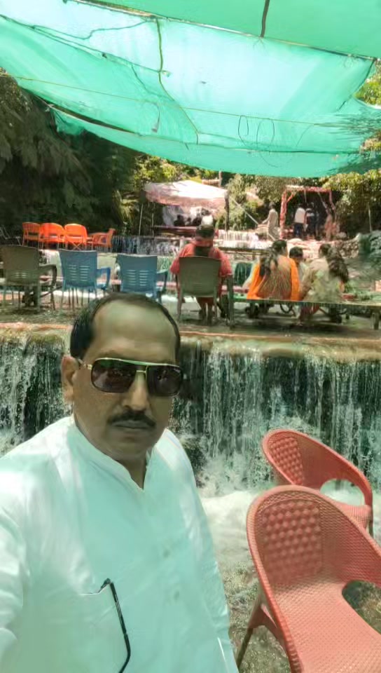@Dr Rana Ashraf
