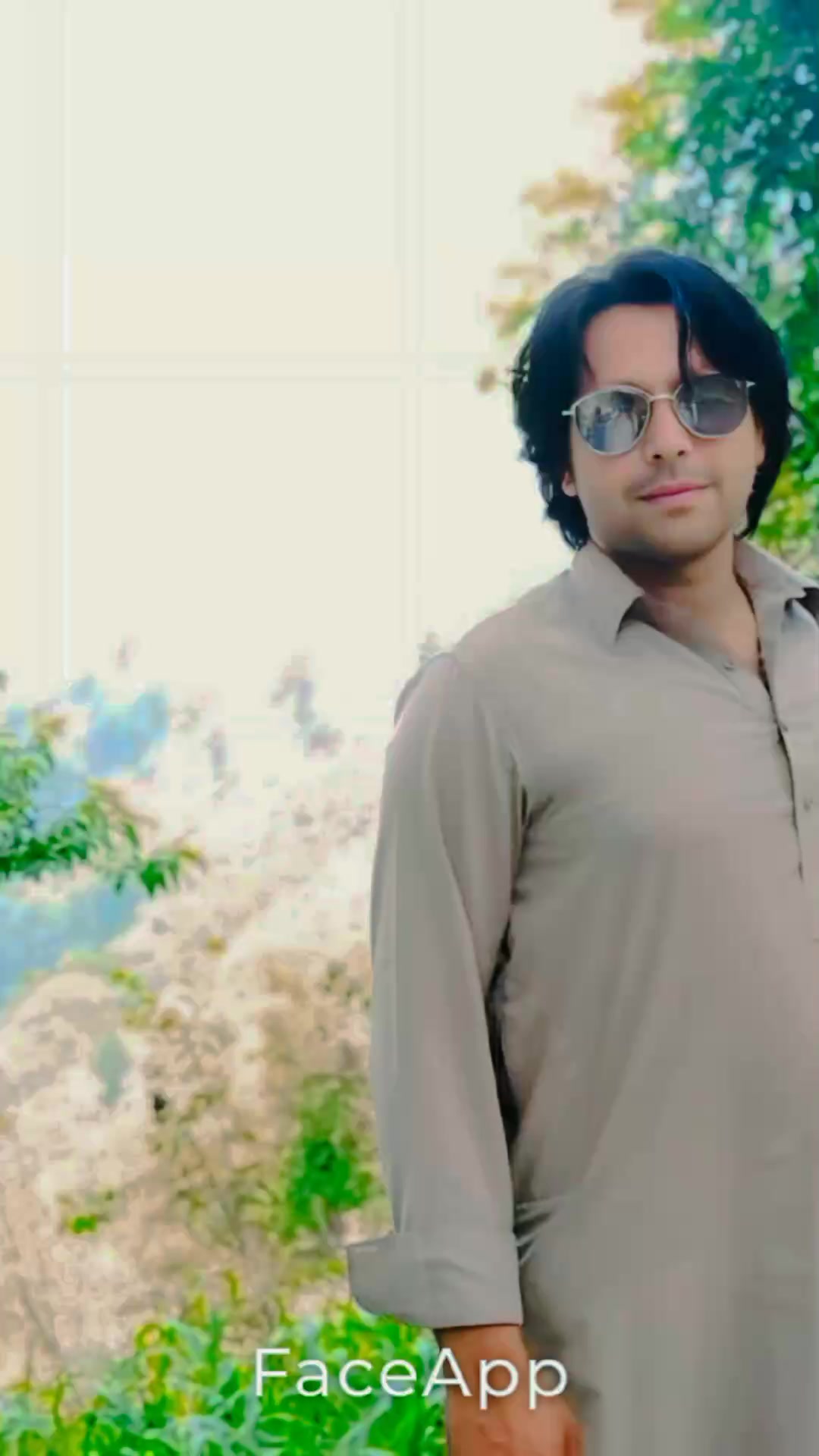 @Izzat Khan3407