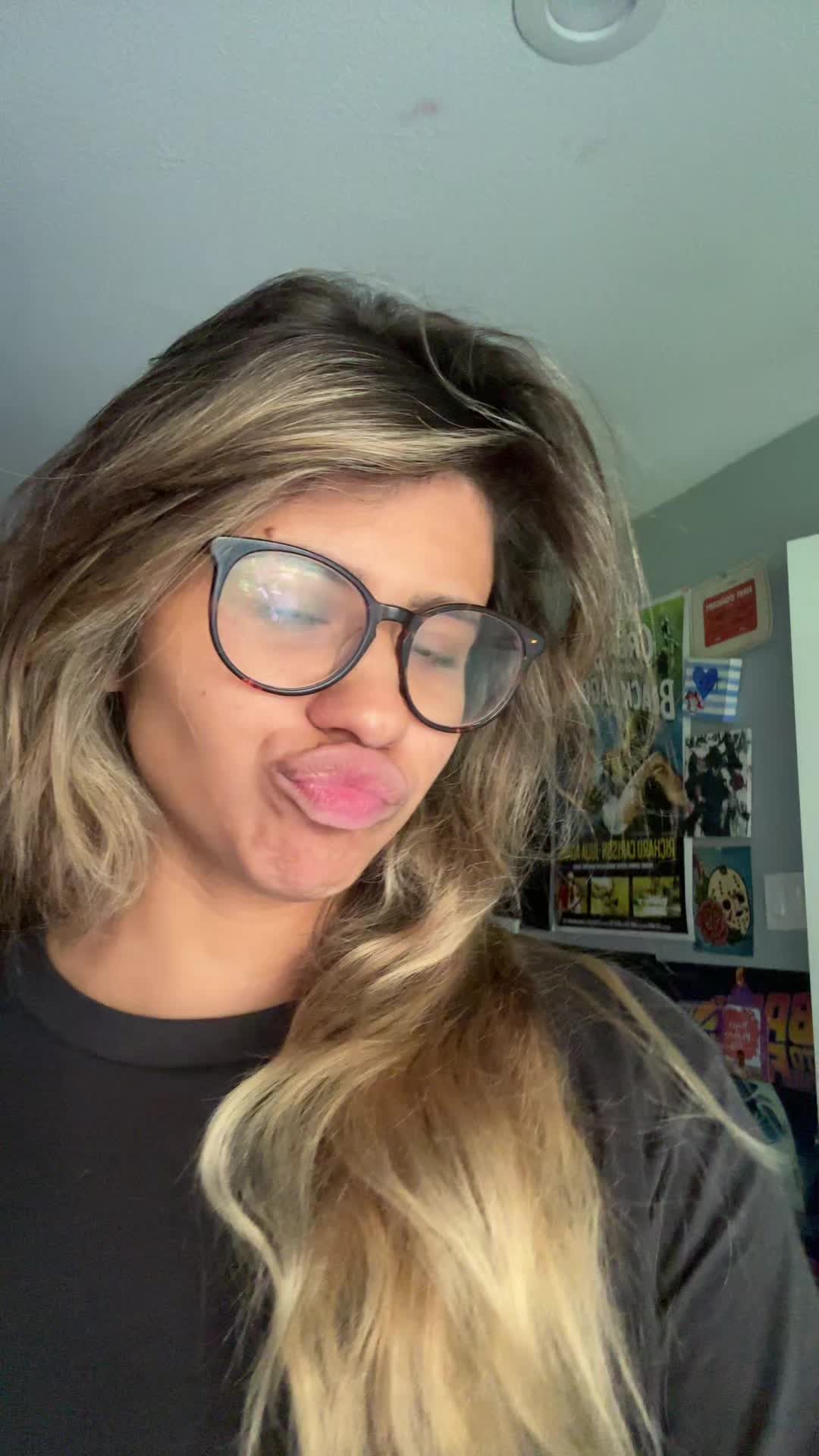 @Jariii