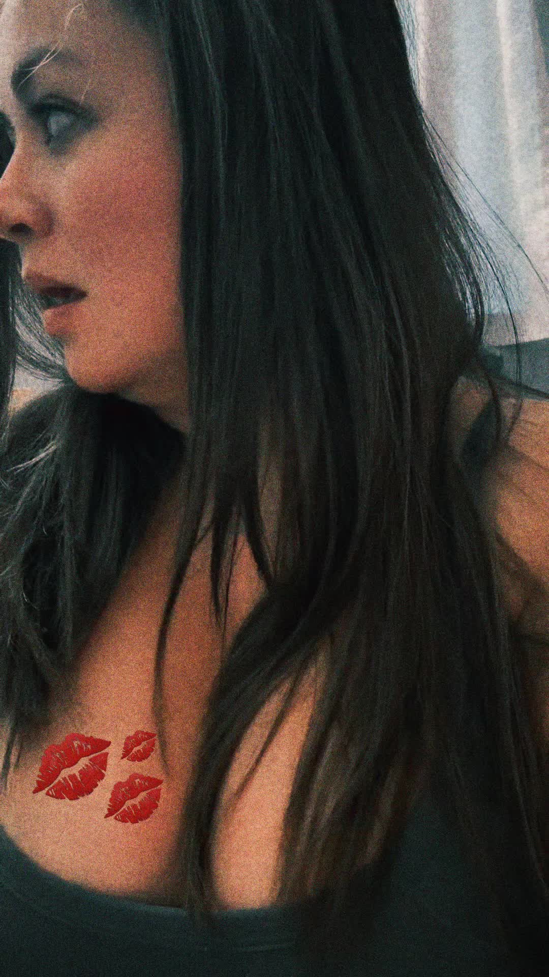 @Van Essa 💋
