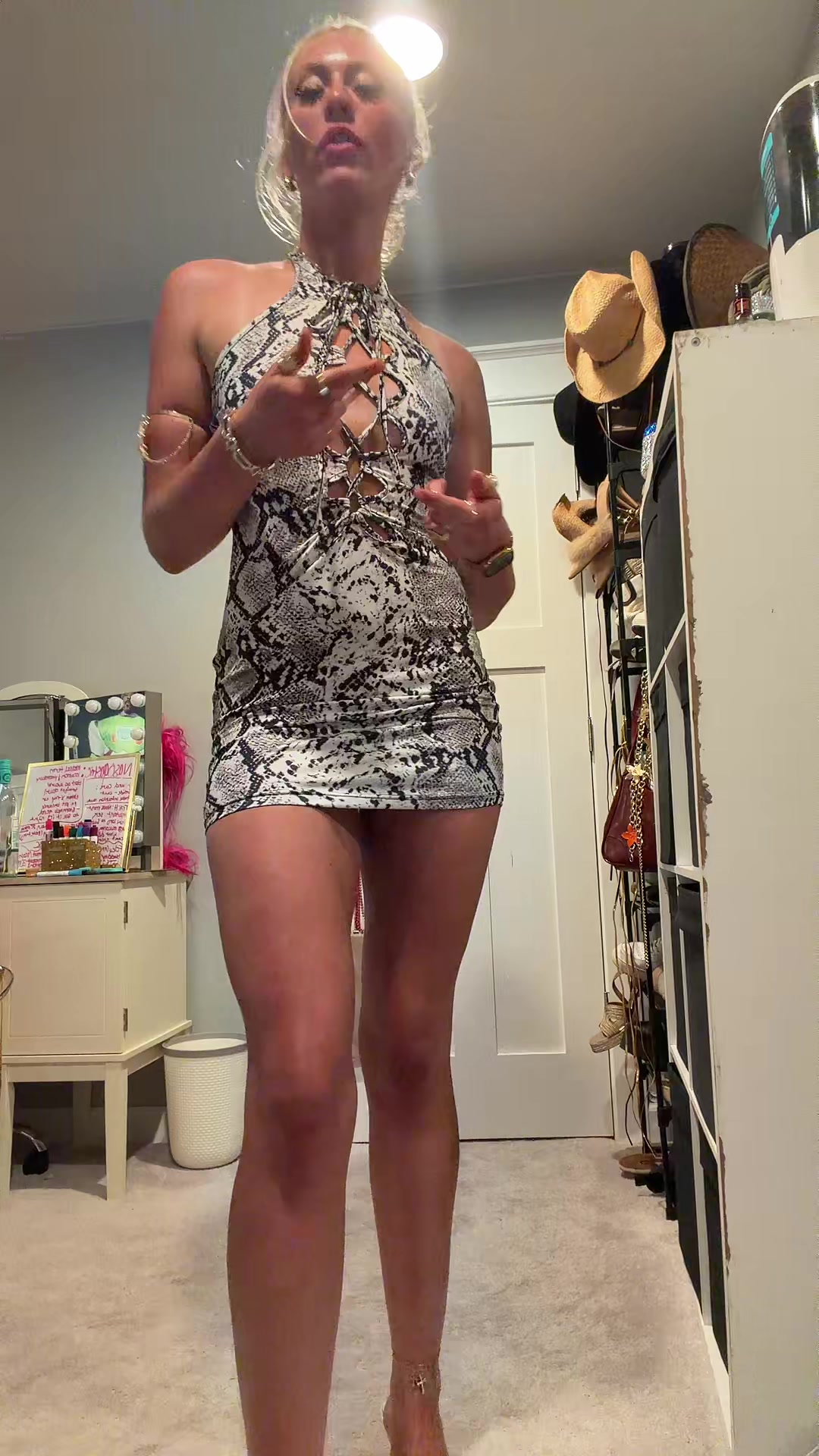 @Liv