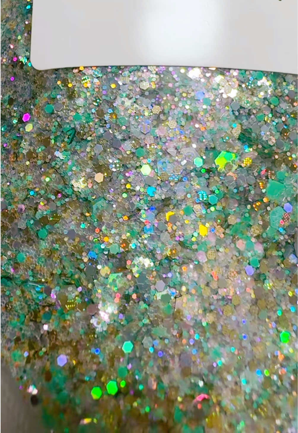@𝐆𝐋𝐈𝐓𝐓𝐄𝐑 𝐅𝐈𝐗𝐗
