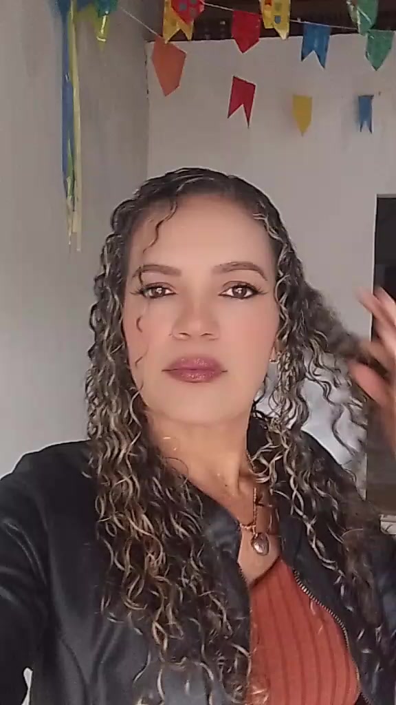 @Maria Silva 🥰