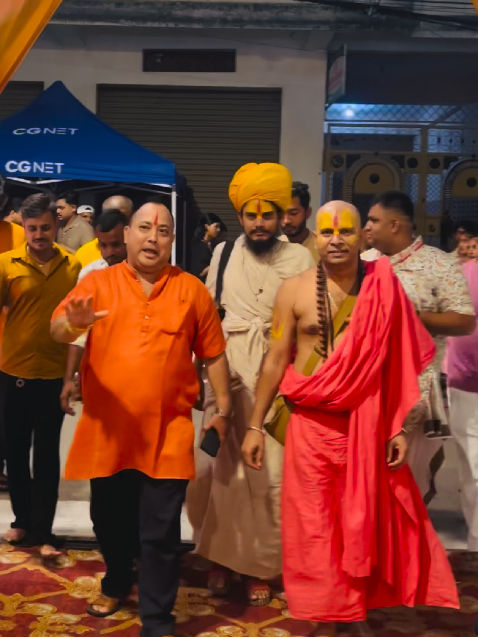 @Rajesh Man-the mayor of brj