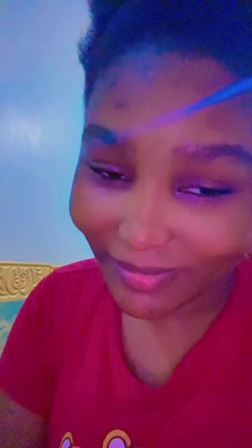 @IT’S MORAA 💝💝