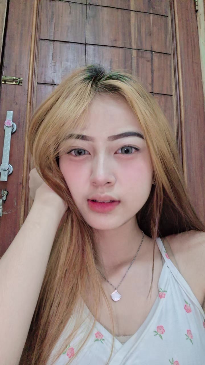 @𝒻𝒶𝓋𝒷𝓁𝑜𝓃𝒹𝒾𝑒