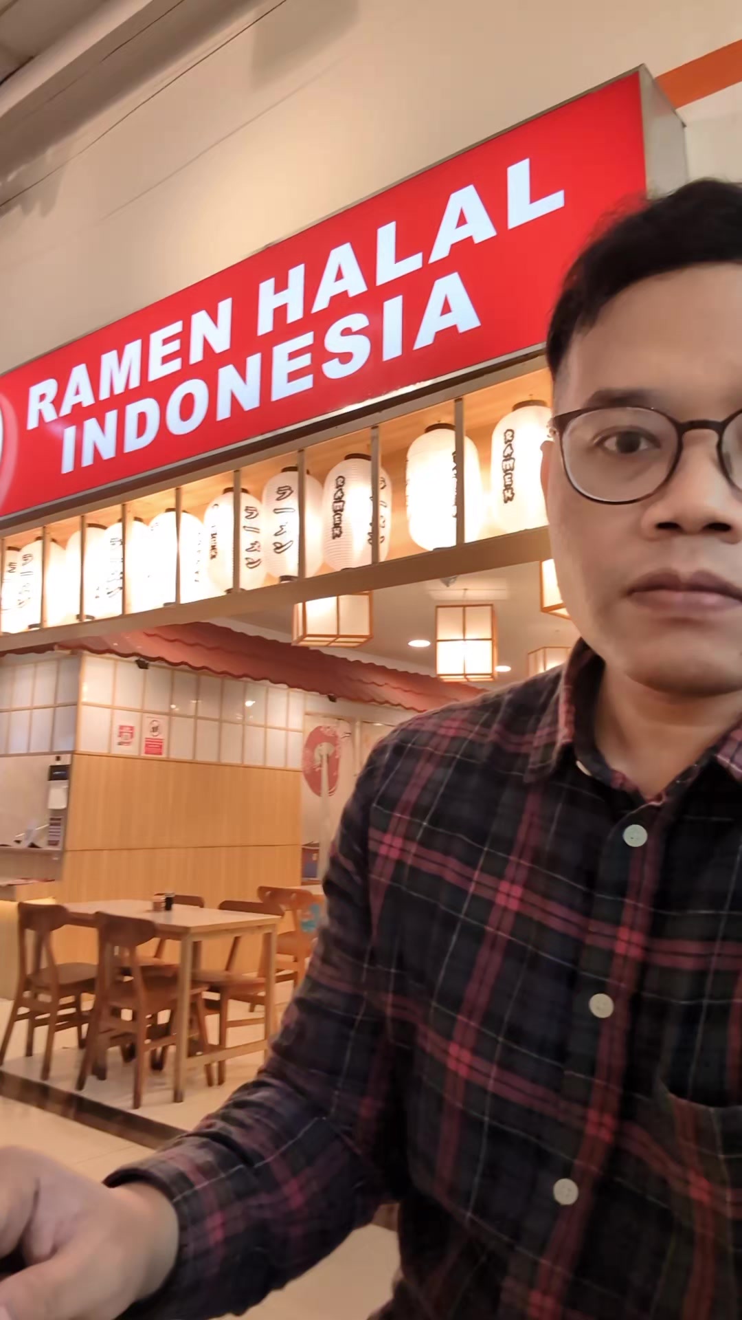 @LucasPrasetyo16