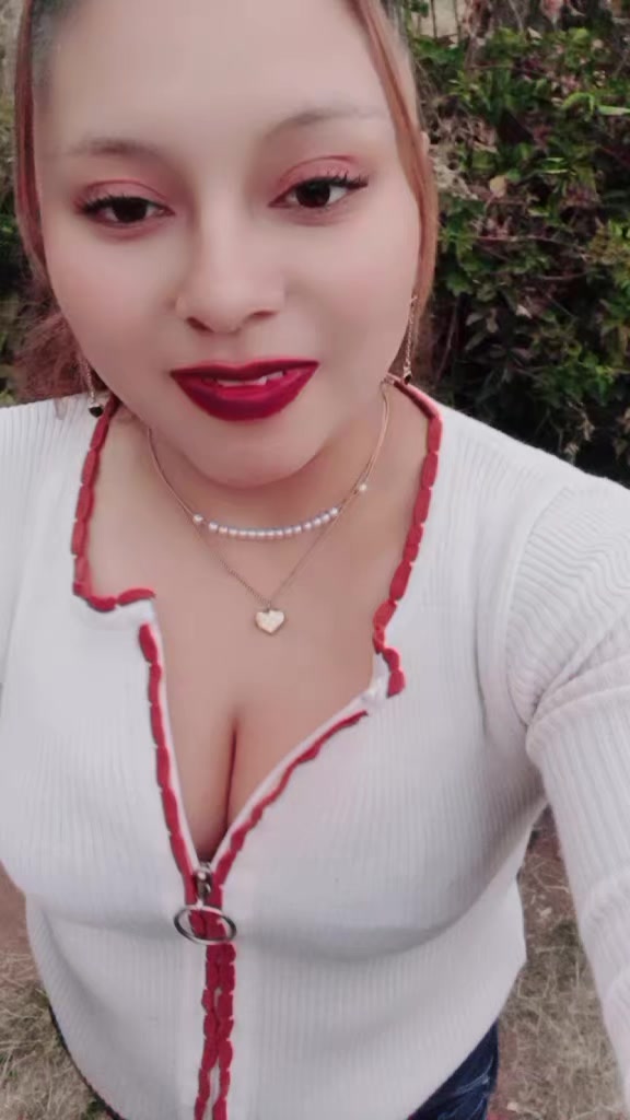 @Rosita tu diablita toxica 😎👈