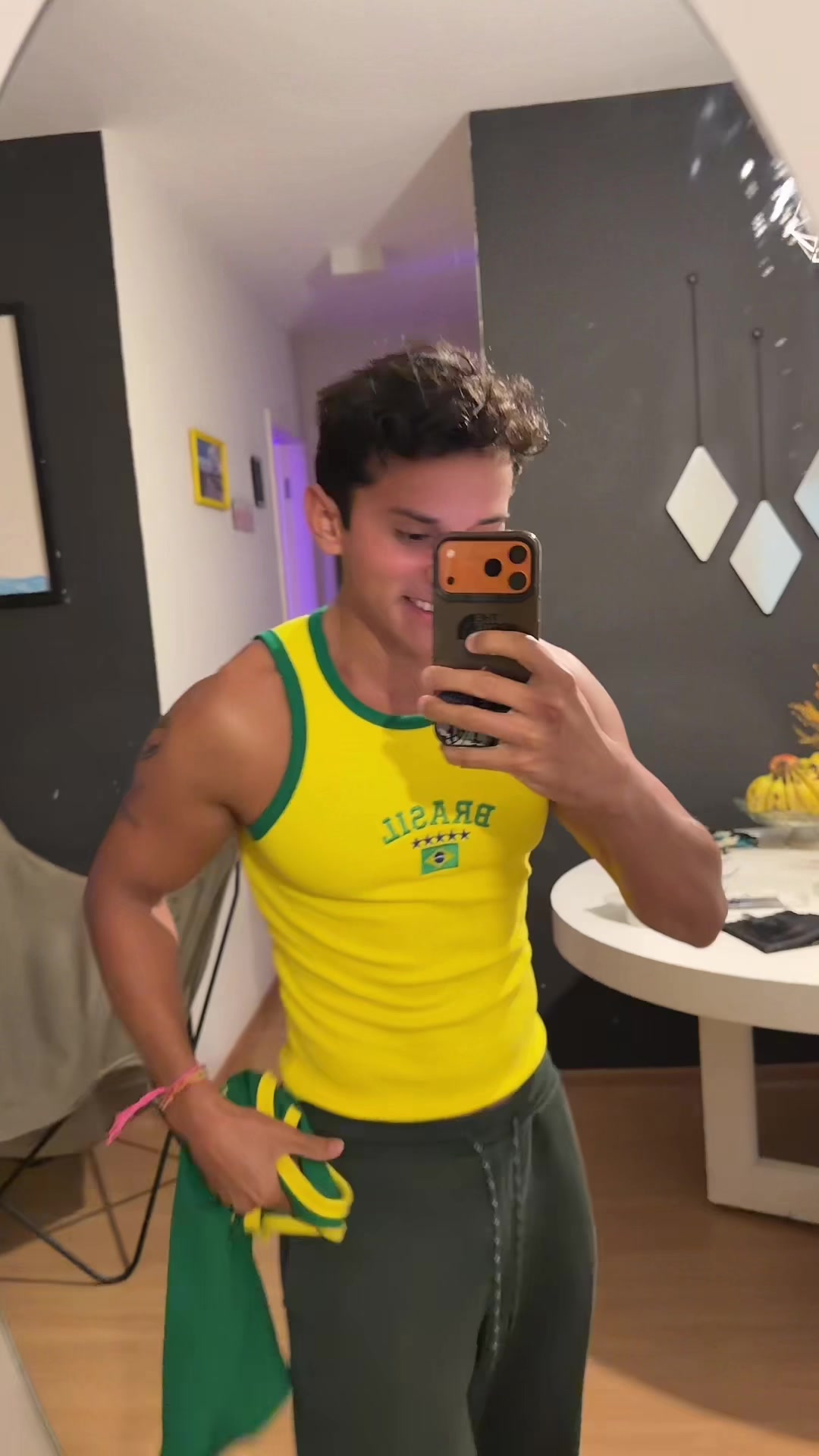 @Frazão