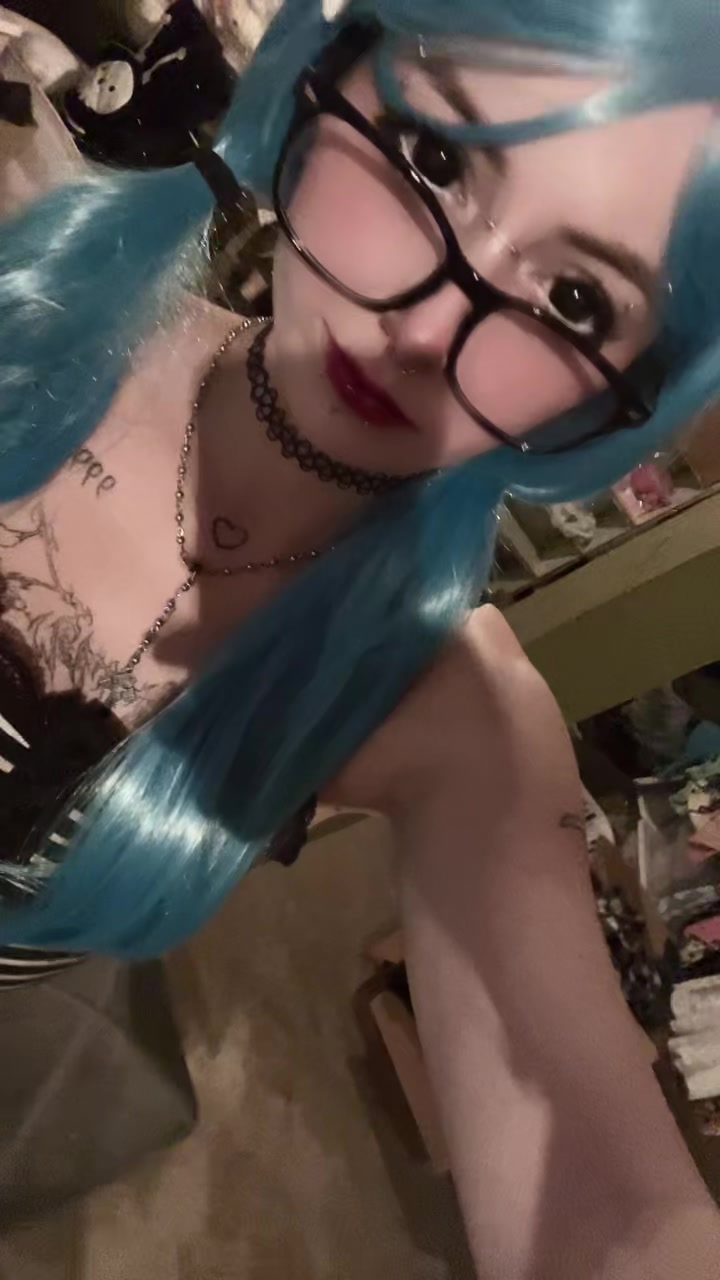 @mckaylee ≽^•༚• ྀི≼
