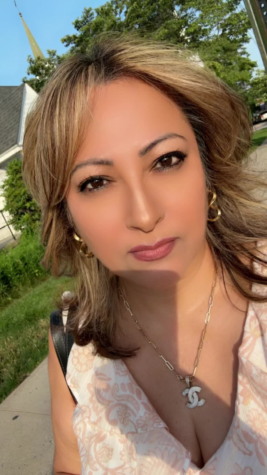 @Isabella Calderon