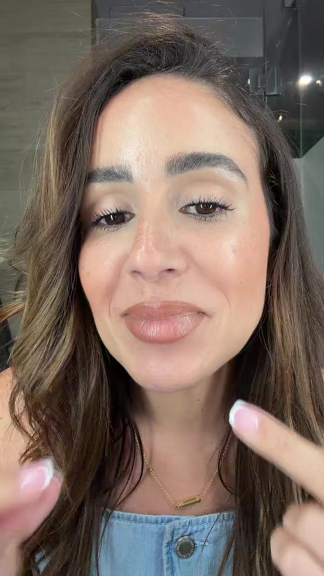 @Lynnette Lluveras