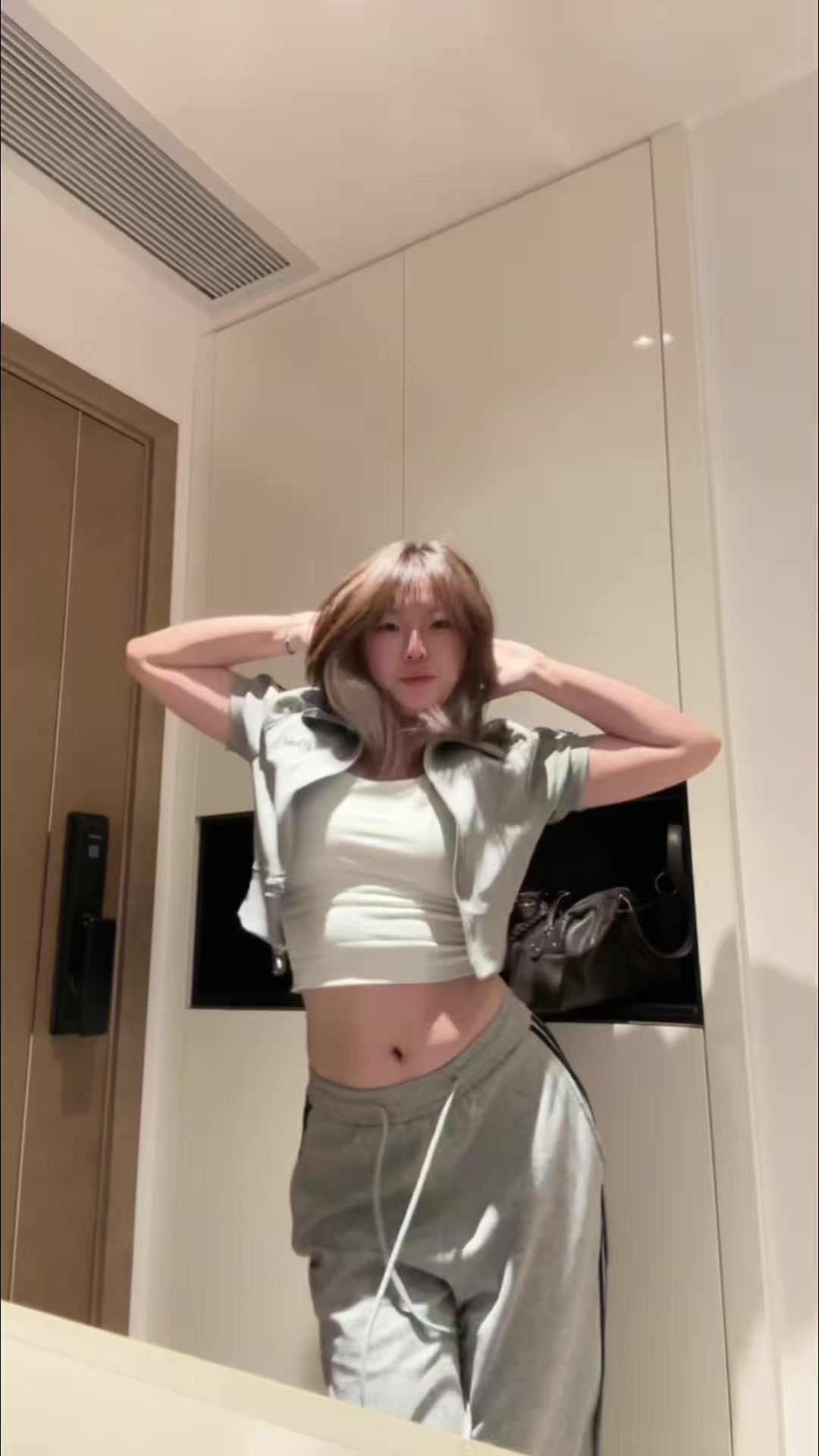 @yaya🧊