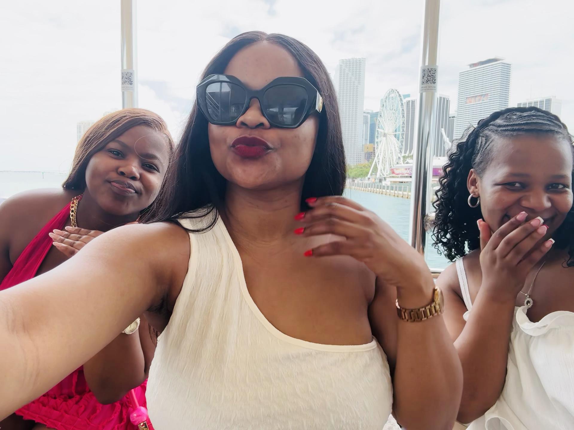 @Hlako 🇿🇦 🇺🇸