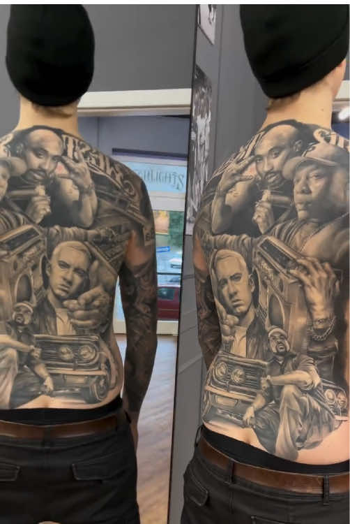 @d_world_of_ink