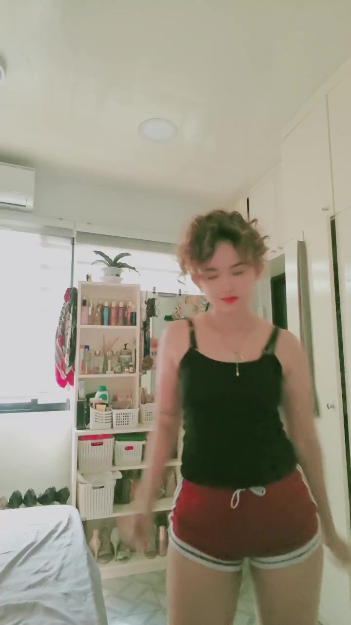 @Kerstin Melonne Melindo ♏